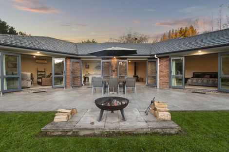 Photo of property in 39 County Heights Drive, Aokautere, Palmerston North, 4471