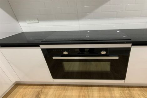 Photo of property in 22 Mcphail Street, Birkdale, Auckland, 0626