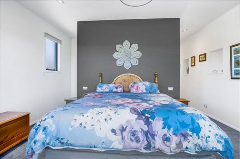 Photo of property in 48a Egerton Road, Winton, 9781