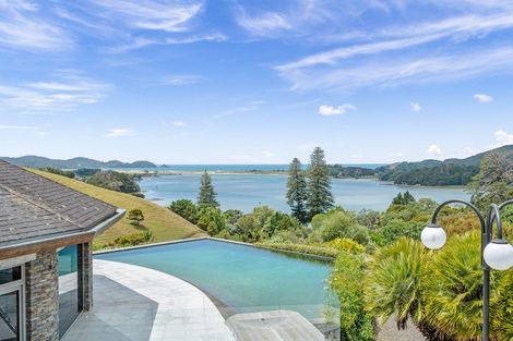 Photo of property in 39 Tongatu Road, Ngunguru, Whangarei, 0173