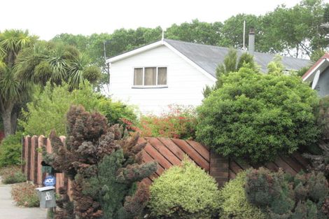 Photo of property in 15 Hersham Place, Bromley, Christchurch, 8062