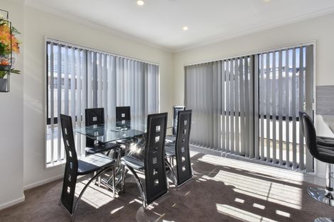 Photo of property in 118b Great South Road, Manurewa, Auckland, 2102