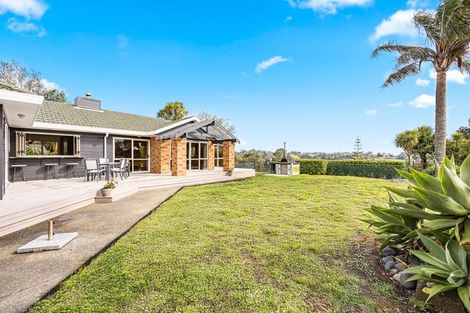 Photo of property in 6/199 Birdwood Road, Massey, Auckland, 0614