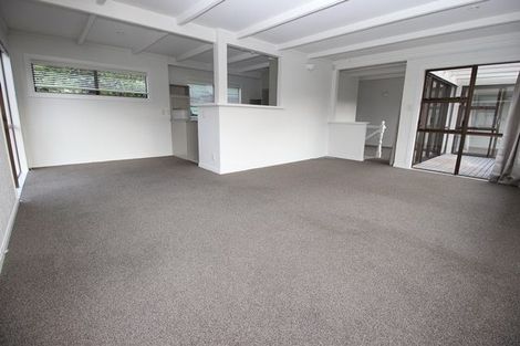 Photo of property in 11 Noel Avenue, Orewa, 0931