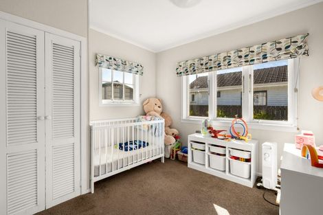 Photo of property in 21 Primrose Street, Frankton, Hamilton, 3204