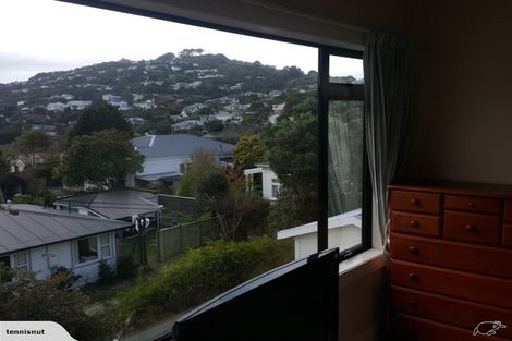Photo of property in 77a Creswick Terrace, Northland, Wellington, 6012