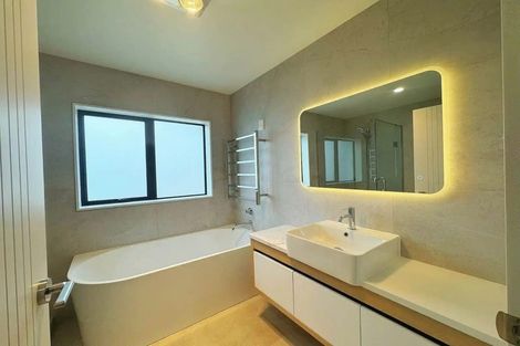 Photo of property in 12b Union Road, Howick, Auckland, 2014