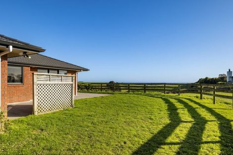 Photo of property in 890a Otaraoa Road, Tikorangi, Waitara, 4383
