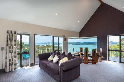 Photo of property in 119 Te Haumi Drive, Paihia, 0200
