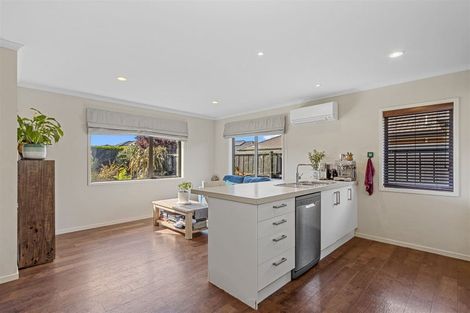 Photo of property in 61 Chandler Way, Rolleston, 7615