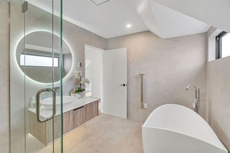 Photo of property in 15 Wai-iti Terrace, Burnside, Christchurch, 8053