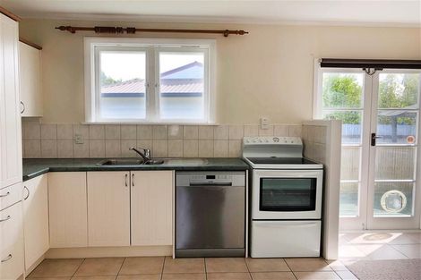 Photo of property in 1/15 Scott Road, Papakura, 2110