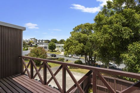 Photo of property in 23 Dellwood Avenue, Henderson, Auckland, 0612