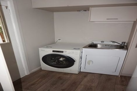 Photo of property in 66 Greendale Avenue, Avonhead, Christchurch, 8042