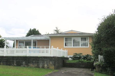 Photo of property in 11 Sunvue Road, Glen Eden, Auckland, 0602