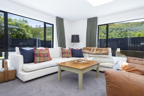 Photo of property in 65 Centennial Avenue, Arrowtown, 9302