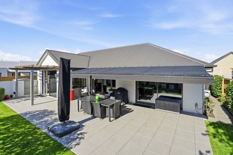 Photo of property in 9 Waterford Avenue, Northwood, Christchurch, 8051