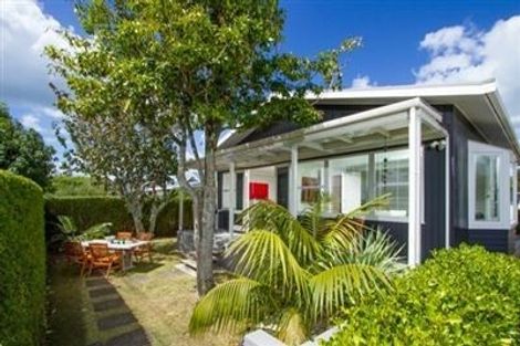 Photo of property in 1 Frater Avenue, Milford, Auckland, 0620