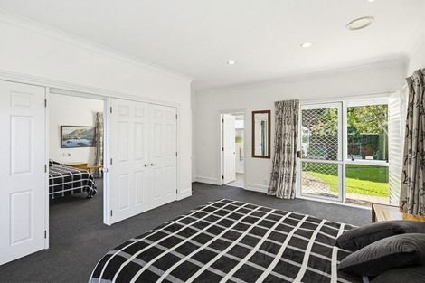 Photo of property in 1 Maple Lane, Waikanae, 5036