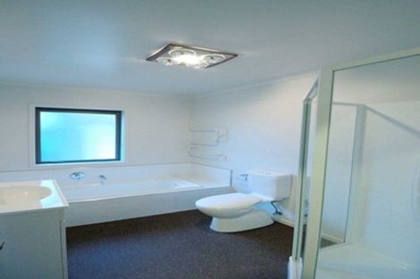 Photo of property in 28 Burford Way, Rolleston, 7615