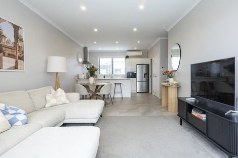 Photo of property in 17 Malcolm Calder Road, Hobsonville, Auckland, 0616