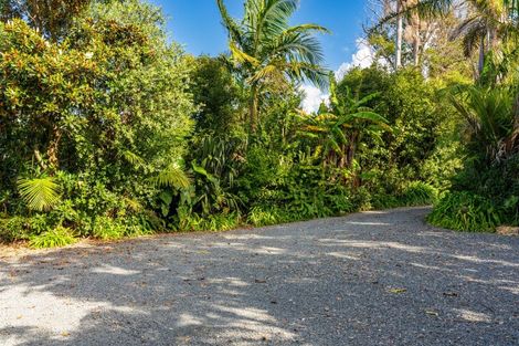 Photo of property in 334 Cove Road, Waipu, 0582