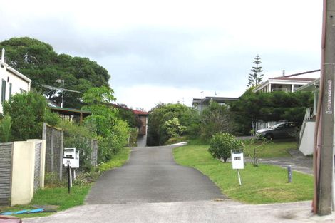 Photo of property in 1/12 East Coast Road, Milford, Auckland, 0620