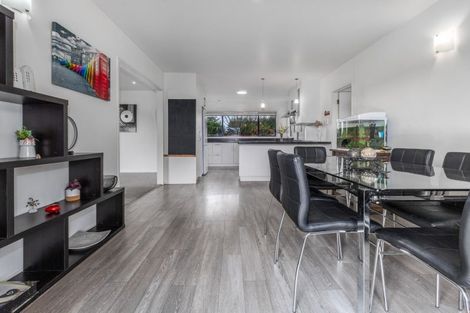 Photo of property in 14 Okarito Avenue, Levin, 5510