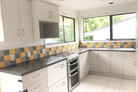 Photo of property in 7 Nielsen Place, Massey, Auckland, 0614