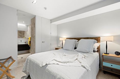 Photo of property in 2/415 Oceanbeach Road, Mount Maunganui, 3116