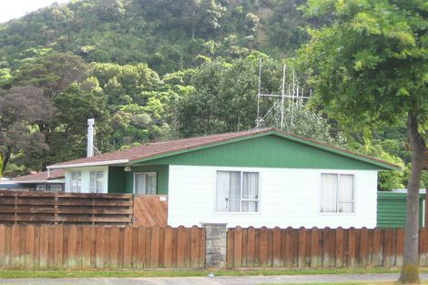 Photo of property in 73f1- Gemstone Drive, Birchville, Upper Hutt, 5018