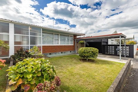 Photo of property in 509 Devon Street East, Strandon, New Plymouth, 4312