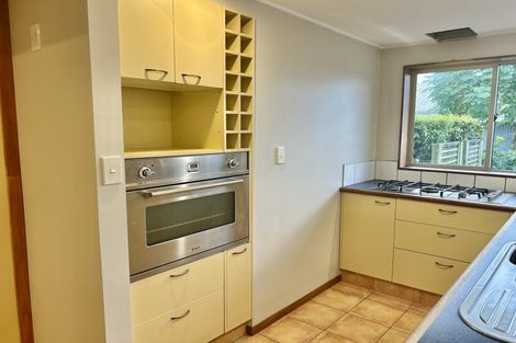 Photo of property in 15 Spriggs Crescent, Greenmeadows, Napier, 4112