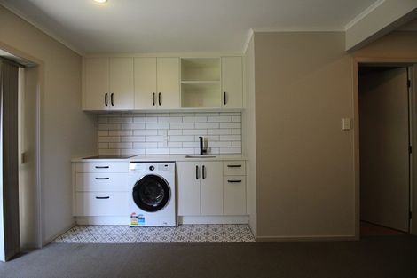 Photo of property in 621 Beach Road, Rothesay Bay, Auckland, 0630