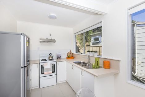 Photo of property in 59a Hungerford Road, Houghton Bay, Wellington, 6023