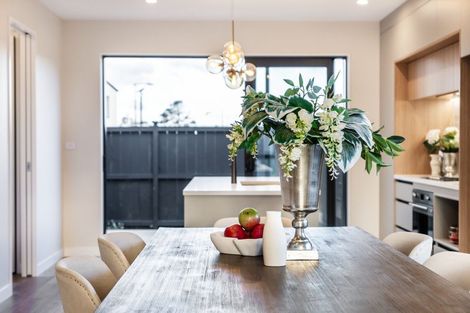 Photo of property in 4 Babos Avenue, Kumeu, 0810