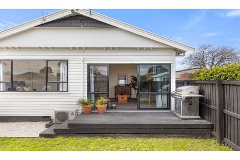 Photo of property in 102 Randolph Street, Woolston, Christchurch, 8062