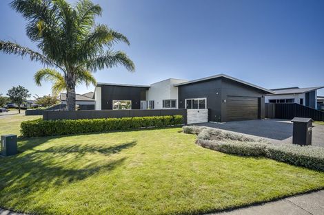 Photo of property in 14 Pacific Avenue, Poraiti, Napier, 4112