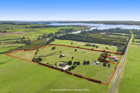 Photo of property in 63 Waipipi Wharf Road, Pollok, Waiuku, 2683