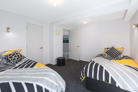 Photo of property in 42 Leeward Drive, Whitby, Porirua, 5024