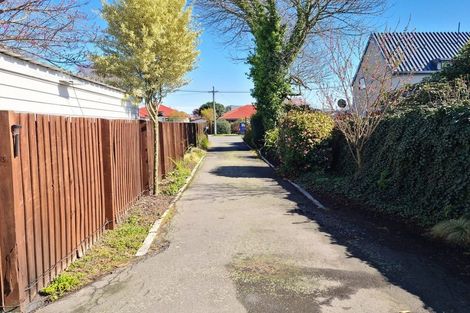 Photo of property in 8 Nortons Road, Avonhead, Christchurch, 8042