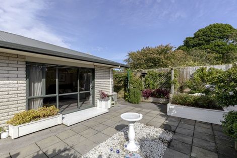 Photo of property in 30a Moulton Street, Moturoa, New Plymouth, 4310