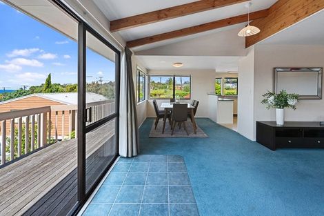 Photo of property in 852 Beach Road, Waiake, Auckland, 0630