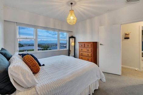 Photo of property in 10 Hamlet Place, Pukekohe, 2120