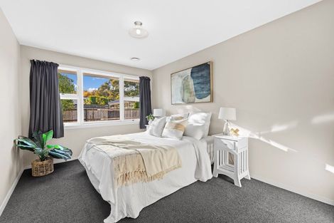 Photo of property in 2/4 Kyeburn Place, Avonhead, Christchurch, 8042