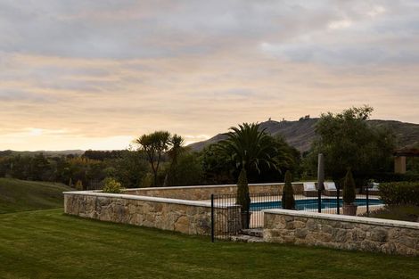 Photo of property in 42 Matangi Road, Tuki Tuki, Havelock North, 4294