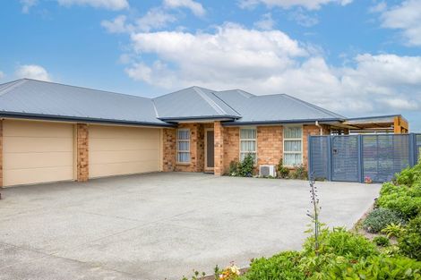 Photo of property in 54 Huntingdon Drive, Rangiora, 7400
