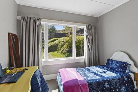 Photo of property in 9 Marett Street, Macandrew Bay, Dunedin, 9014