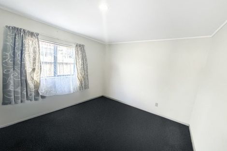 Photo of property in 2 Vine Street, Mangere East, Auckland, 2024