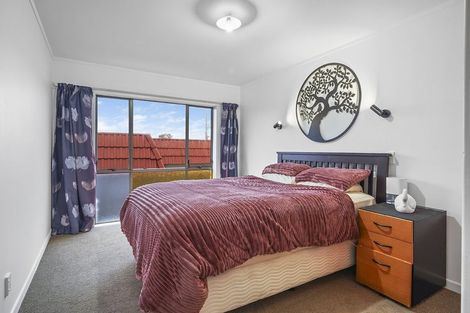 Photo of property in 1 Mahoe Street, Melville, Hamilton, 3206